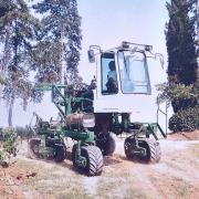 Four tracked vehicle