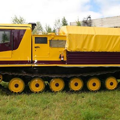 TWO TRACKS RIGID VEHICLES, HEAVY