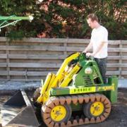 Kanga tractor with tracks