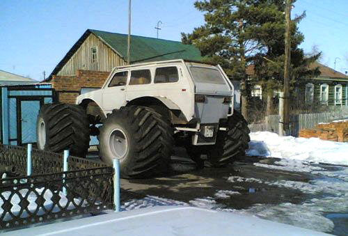 Lada Niva 4x4 Monster Truck