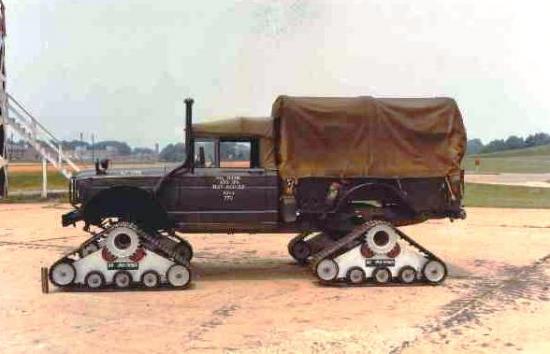 M715 fitted with UNA tracks