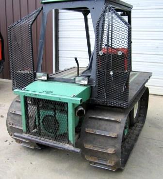 Otter tracked tractor