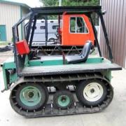 Otter tracked tractor