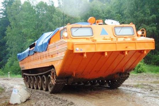 PTS-M amphibious vehicle