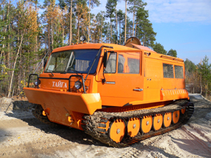 TTM 3902 tracked vehicle