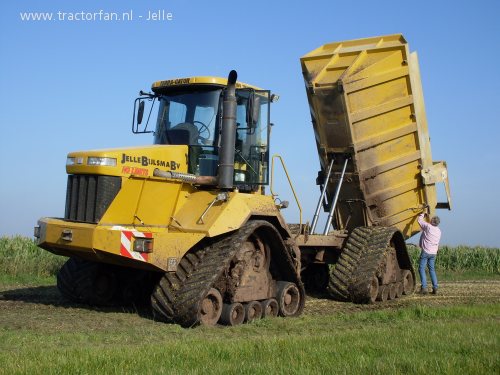 Terra-Gator 135 dumper