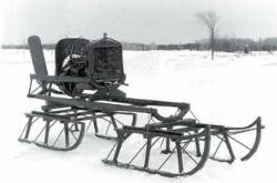 1-Motorized-sled-powered-by-a-propeller-19221.jpg