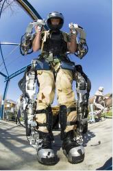 13-raytheon-exoskeleton-2010.jpg