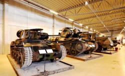 16-m40l-l-s-iii-17-tank-m42-tank-m42-skp-camion-kp-armoured-tank.jpg