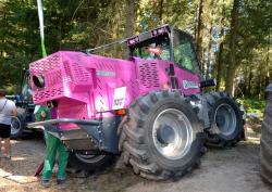 2014 06 21 168a merlo m 250 x trimmer