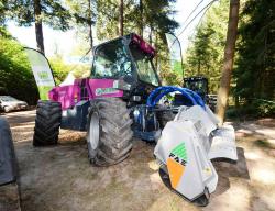 2014 06 21 169a merlo m 250 x trimmer