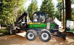 2014 06 21 176a sogedep sf25 8x8 forwarder