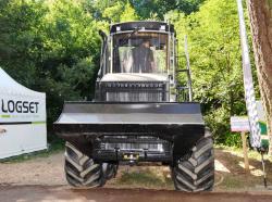 2014 06 21 192a logset 5fp 8x8 forwarder