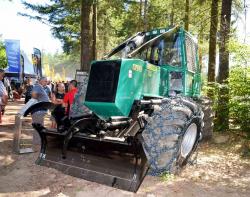 2014 06 21 316a camox f175 skidder