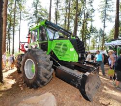 2014 06 21 402a otmarnoegmbh nf160 skidder