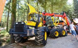 2014 06 21 453a welte w130k forwarder equiped with grapples