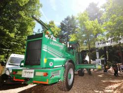 2014 06 21 518a albach wood chipper