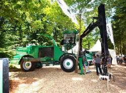 2014 06 21 519a albach wood chipper