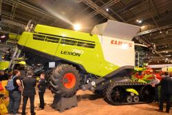 2015 02 22 455a claas lexion 780 combine