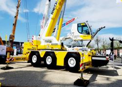 2015 04 20 426a liebherr compact mobile crane ltc 1050 3 1