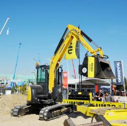 25 2015 04 20 108a yamnar sv100 mini excavator