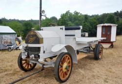 32 la buire truck