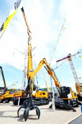 41 2015 04 20 376a liebherr lm 30 litronic with grapple