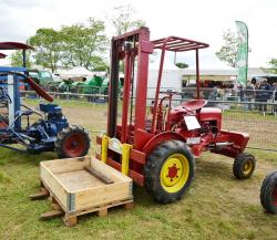 53 manitou mc 5 1957