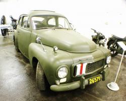 61-volvo-pv-444.jpg