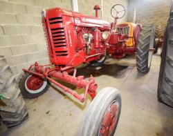 74 dsc 0222a farmall 235