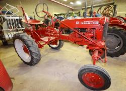 9 dsc 0158a mc cormik farmall cub 1947 64