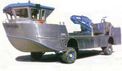 Amphibious-vehicle-for-oyster-and-mussel-cult.jpg