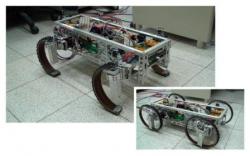 Quattroped-robot-2011.jpg