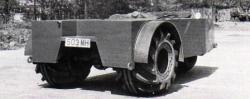 Three-wheeled-Lysoid-tyred-car-prototype.jpg