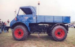 Unimog--401-3.jpg