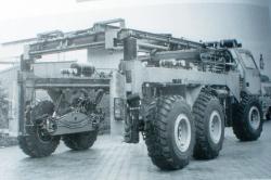 faun-fug-container-handler-vehicle-6x6.jpg