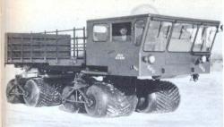 fwd-terracruzer-xm40-8x8-1957-58.jpg