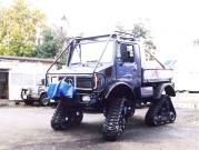 Mercedes-Unimog with Rubber Tracks