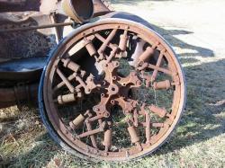 old-wheel-seen-on-internet.jpg