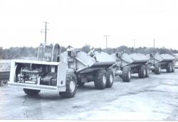 side-dump-truck-of-letourneau-1955.jpg