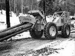 valmet-skidder-of-the-60-s.jpg