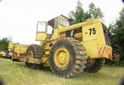 wheeled-dozer.jpg